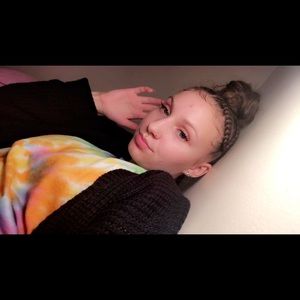 Meet your Posher, Clara